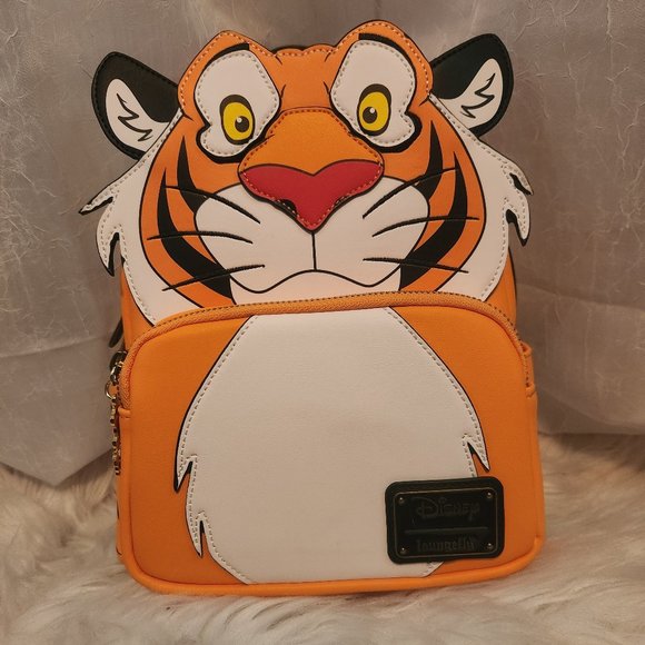 *NEW* Loungefly Disney Aladdin Raja Cosplay